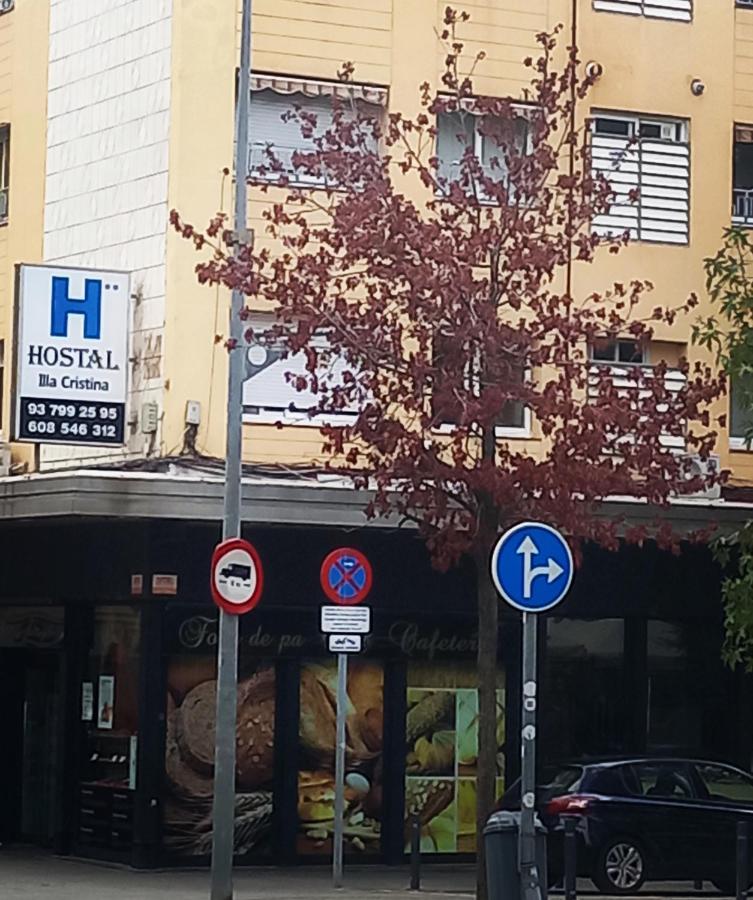 Hostal Isla Cristina Mataró Екстериор снимка